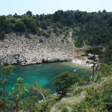 Apartments And Rooms With Parking Space Vrbnik, Krk - 5301 Luaran gambar