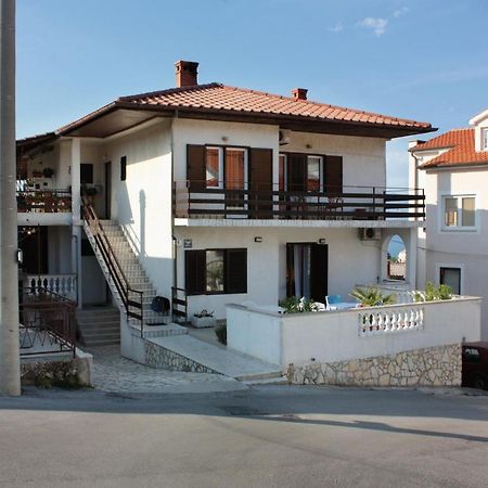 Apartments And Rooms With Parking Space Vrbnik, Krk - 5301 Luaran gambar